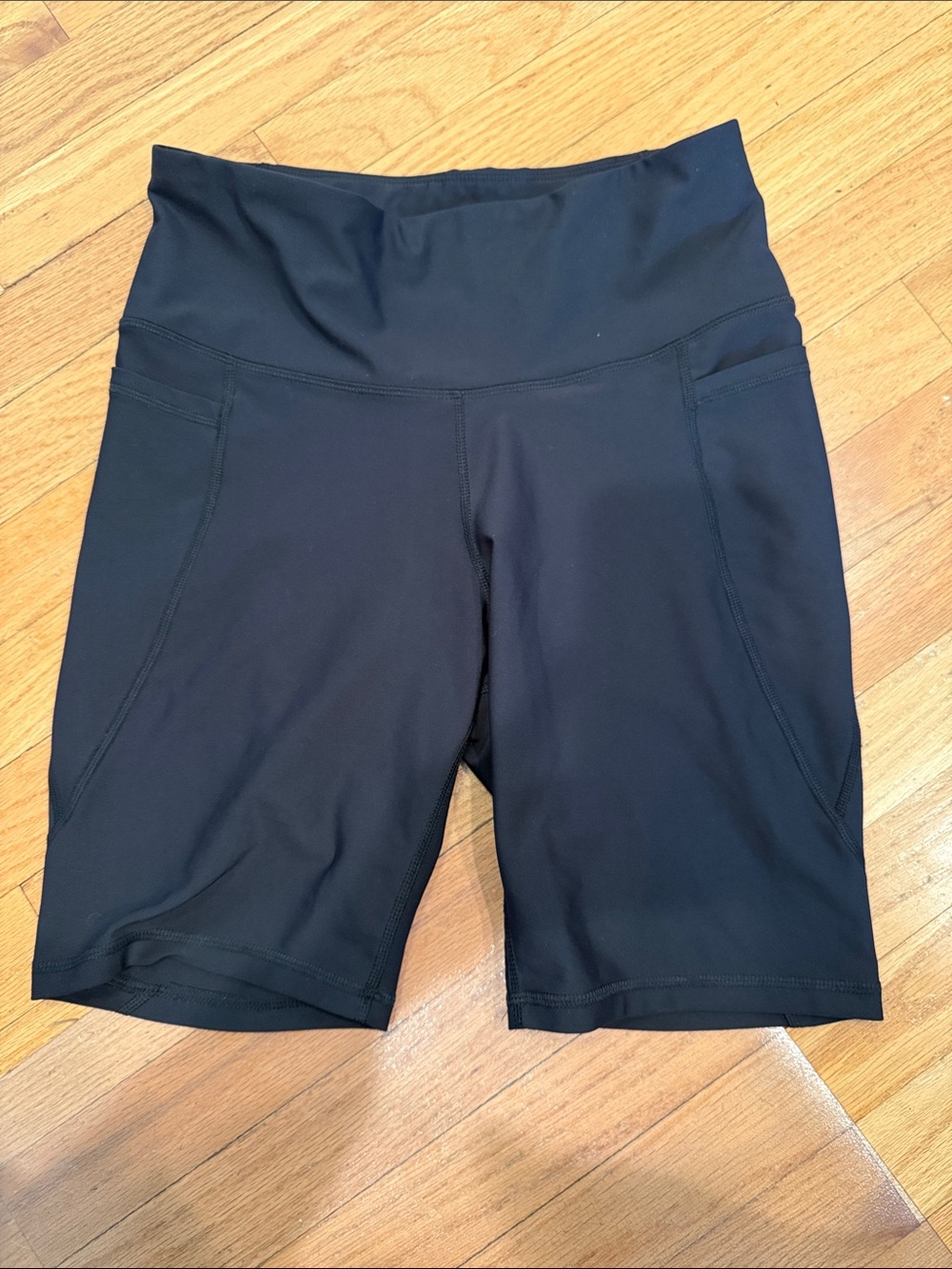 Old Navy Black High-Rise Bike Shorts with Side Pockets